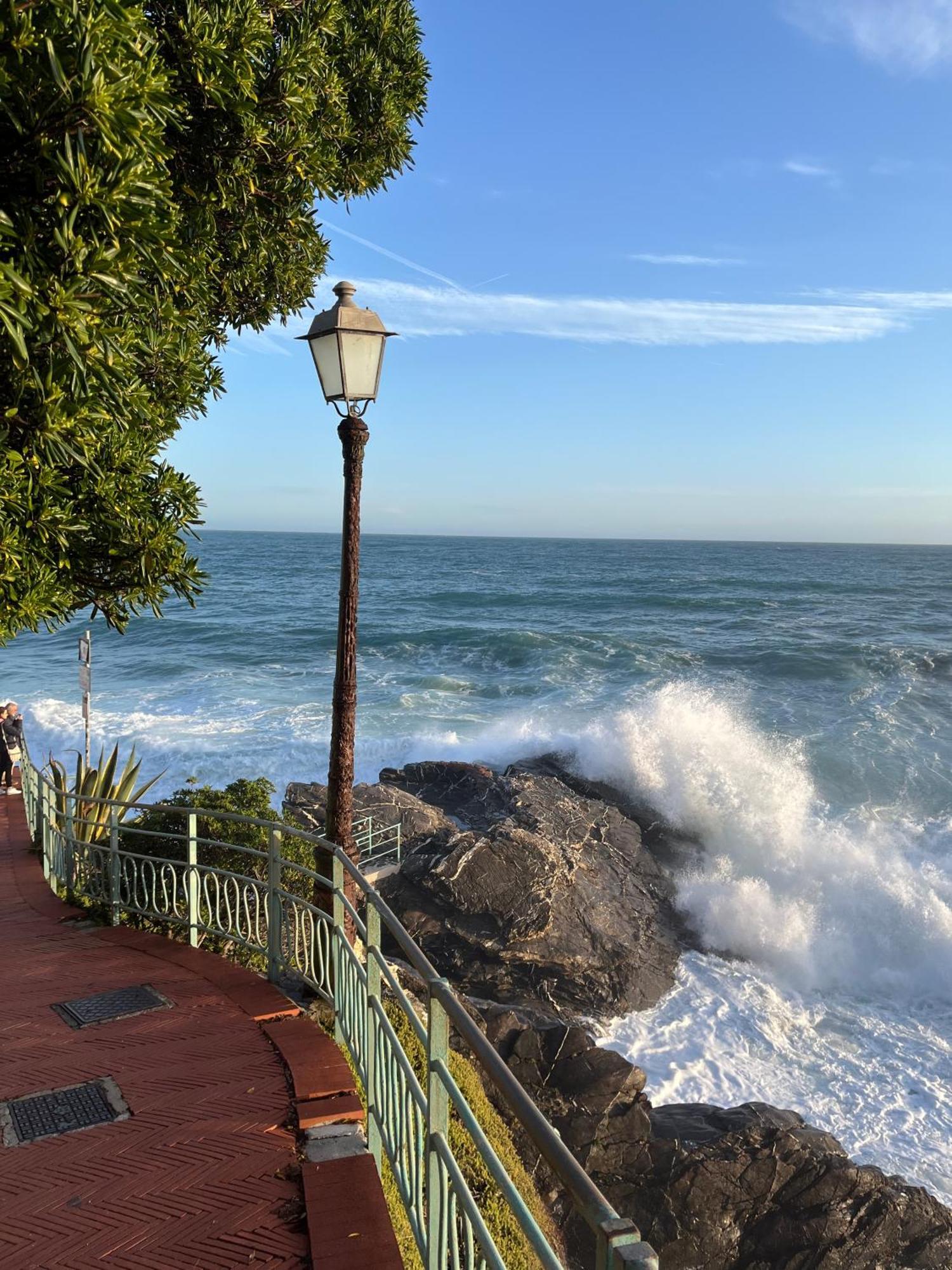 In Piazzetta A Nervi Apartment Genoa Luaran gambar